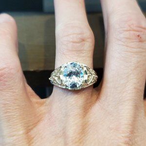 Size 7 925 Sterling Silver Brilliant Clear Cubic Zirconia Gem Ring